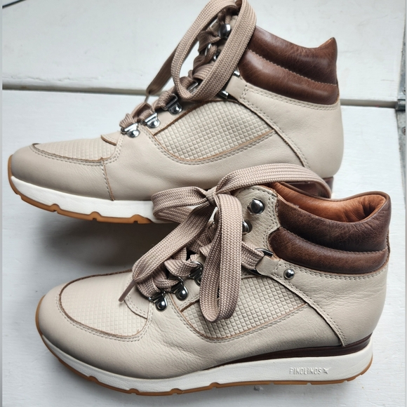 NWOT Pikolinos Lace Up Boots SZ 8 - Picture 2 of 11